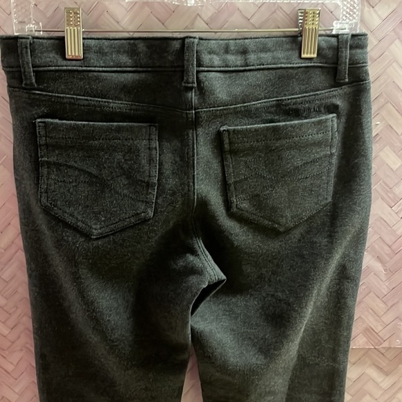 Dkny dark grey zip up leggings - size 4, skinny, stretch, back pockets - Picture 3 of 6